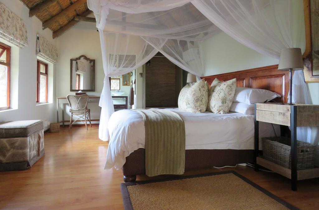 Woodbury Lodge - Amakhala Game Reserve Bagian luar foto